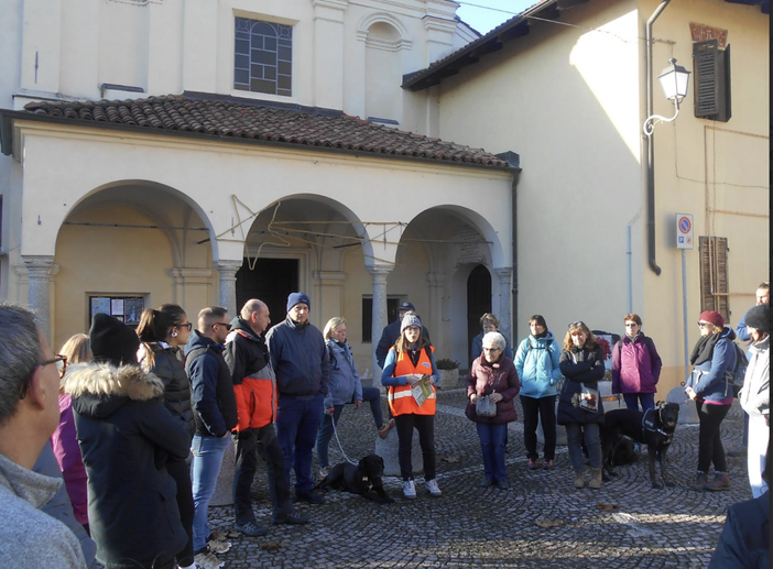 Cigliano: camminata culturale con l’Associazione Via Romea Canavesana Cigliano: camminata culturale con l’Associazione Via Romea Canavesana