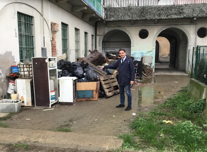 Discarica abusiva di via Dante: prosegue la bonifica