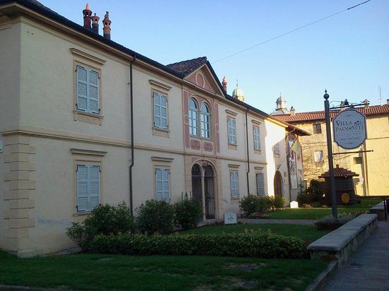 Villa Paolotti, sede Coverfop a Gattinara Villa Paolotti, sede Coverfop a Gattinara