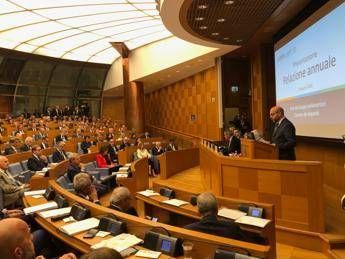 Energia, Fontana: "Doveroso ascoltare necessità famiglie e imprese"