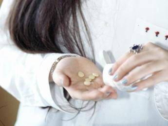 Vitamine segreto anti-età, prenderle ogni giorno può rallentare l'invecchiamento