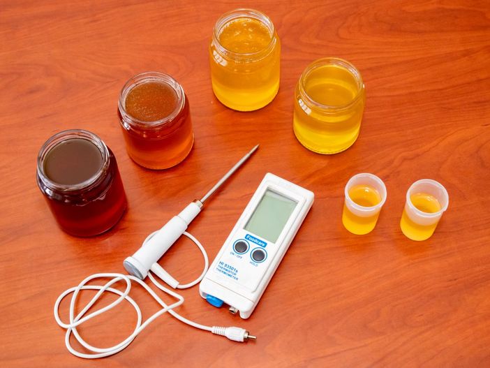 Il miele di qualità si riconosce dalle analisi