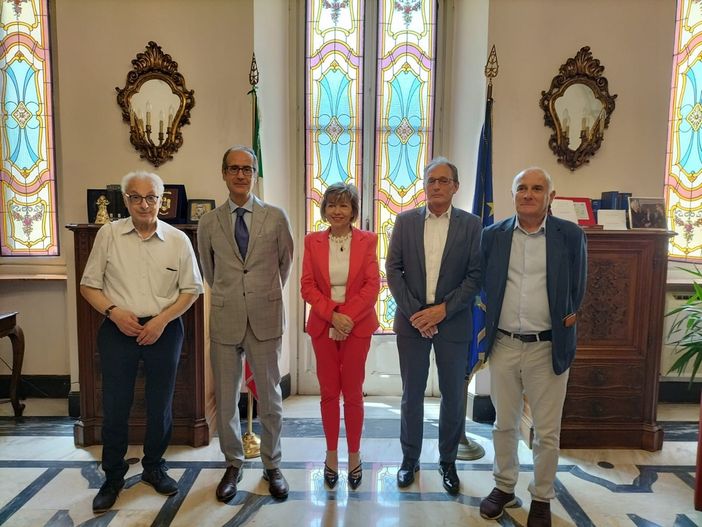 «Un esempio di dedizione e professionalità»: i Maestri del Lavoro ricevuti dal Prefetto «Un esempio di dedizione e professionalità»: i Maestri del Lavoro ricevuti dal Prefetto