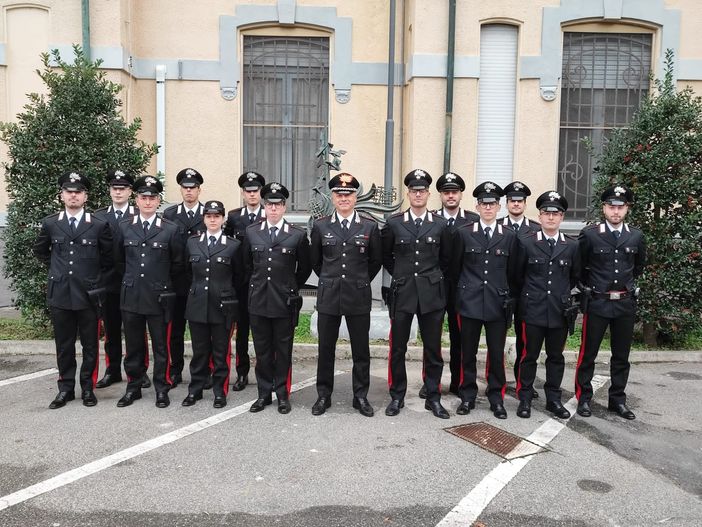 Tredici giovani carabinieri in servizio alle Stazioni della Provincia Tredici giovani carabinieri in servizio alle Stazioni della Provincia