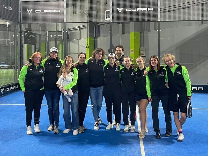 Le ragazze di Skill Padel, una delle formazioni in gara Le ragazze di Skill Padel, una delle formazioni in gara