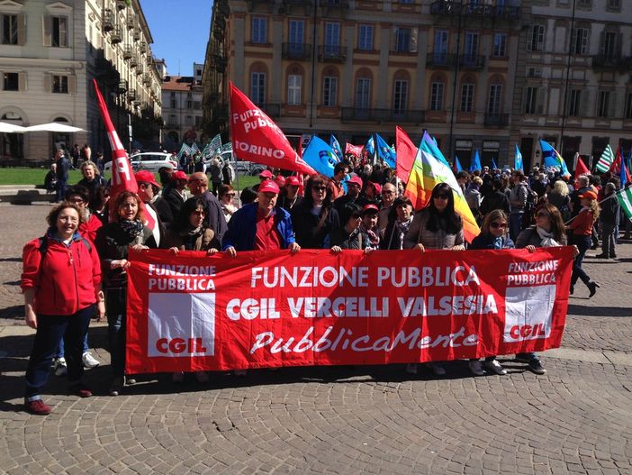 «I precari del Covid devono essere assunti»