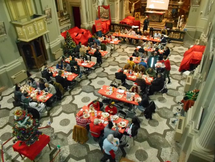 Comunità di Sant'Egidio: si raccolgono doni per il Pranzo di Natale dei poveri Comunità di Sant'Egidio: si raccolgono doni per il Pranzo di Natale dei poveri
