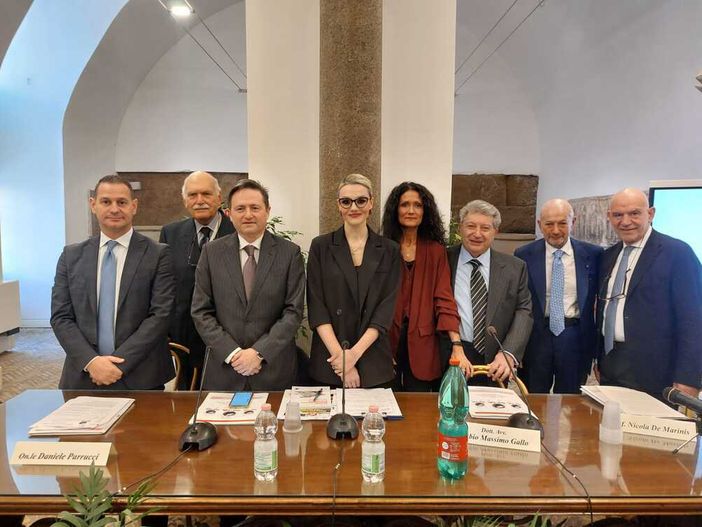 Amianto nelle scuole di Roma: bonifiche avviate, successo dell’Ona Amianto nelle scuole di Roma: bonifiche avviate, successo dell’Ona