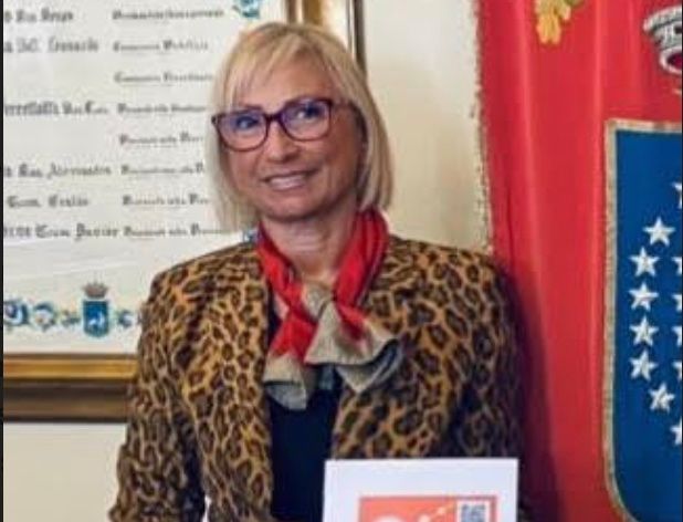 «Cara Donna, noi ci siamo sempre: non aver paura a denunciare» «Cara Donna, noi ci siamo sempre: non aver paura a denunciare»