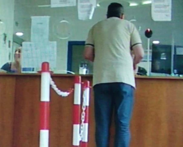 Operatori malati: l'Asl modifica gli orari di alcuni sportelli