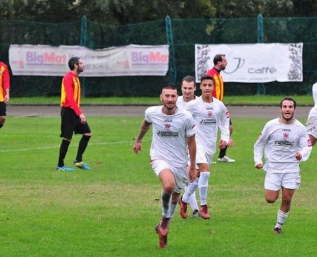 Santhià, prosegue la marcia trionfale Santhià, prosegue la marcia trionfale