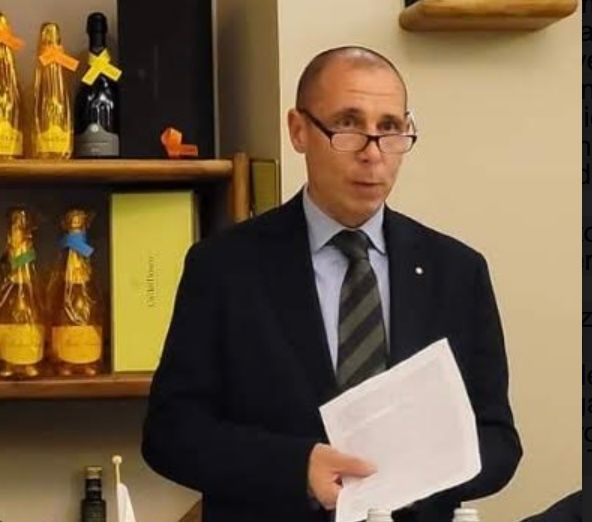 Luca Brusotto direttore del Centro Studi Territoriale del Piemonte dell’Accademia Italiana della Cucina Luca Brusotto direttore del Centro Studi Territoriale del Piemonte dell’Accademia Italiana della Cucina