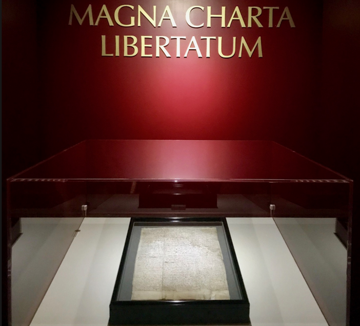 La Magna Charta di Hereford esposta a Vercelli La Magna Charta di Hereford esposta a Vercelli