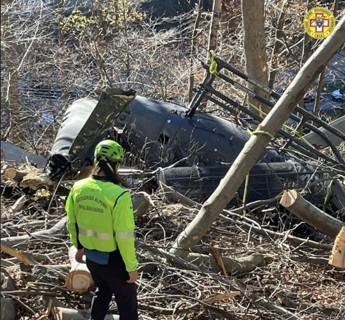 Elicottero precipitato a Piedicavallo, pilota al Cto di Torino Elicottero precipitato a Piedicavallo, pilota al Cto di Torino