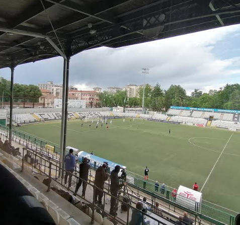 El Bouchataoui, Huiberts, Pino: quante partenze dalla Pro Vercelli El Bouchataoui, Huiberts, Pino: quante partenze dalla Pro Vercelli