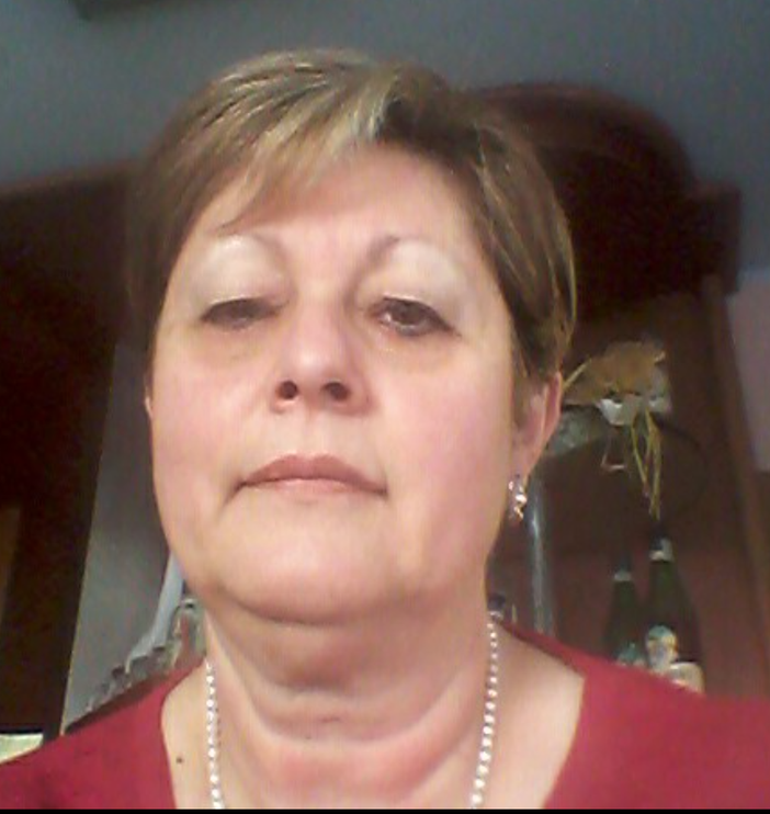 Addio a Donatella Barbosio dell'Illusion Cafè: aveva solo 60 anni Addio a Donatella Barbosio dell'Illusion Cafè: aveva solo 60 anni