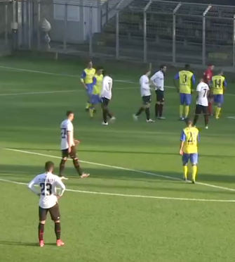 Pergolettese-Pro Vercelli 1-2 Ed è di nuovo vetta Pergolettese-Pro Vercelli 1-2 Ed è di nuovo vetta