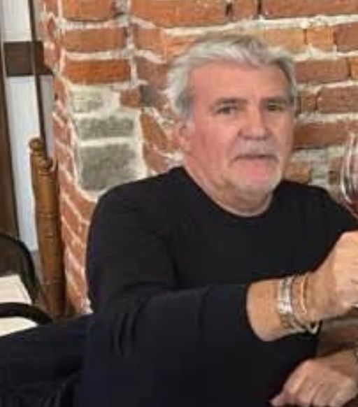 Addio a Paolo Dal Brollo, la figlia Alice vittima del terremoto de L'Aquila Addio a Paolo Dal Brollo, la figlia Alice vittima del terremoto de L'Aquila