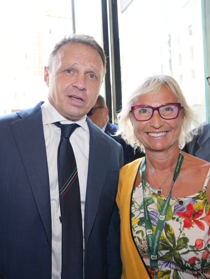 Lella Bassignana con il ministro Lollobrigida Lella Bassignana con il ministro Lollobrigida