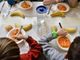 Milano, malore per 12 bimbi della scuola primaria durante pranzo in mensa