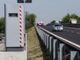 Sfreccia a 255 km l'ora sulla A26 a Sillavengo: multa annuallata, autovelox non omologato