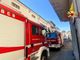 Trino, principio di incendio sul tetto di una casa