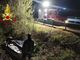 Si ribaltano in un fosso, 4 persone coinvolte in un incidente