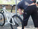 Tenta il furto di una bici sotto gi occhi del proprietario Tenta il furto di una bici sotto gi occhi del proprietario
