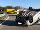 Incidente a Mottalciata, un'auto si ribalta vicino alla rotonda FOTO