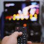 Come organizzare una serata cinema a casa senza perdersi tra mille scelte Come organizzare una serata cinema a casa senza perdersi tra mille scelte