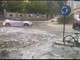 Maxi grandinata a Borgosesia, le strade trasformate in fiumi di ghiaccio - Video Maxi grandinata a Borgosesia, le strade trasformate in fiumi di ghiaccio - Video