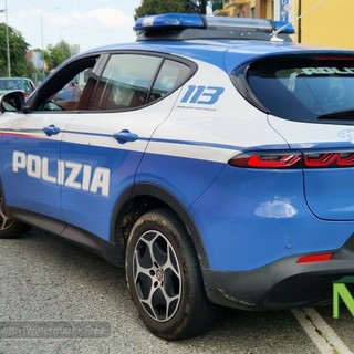 “Falso figlio” al telefono chiede soldi e gioielli: vercellese arrestato dalla Polizia di Biella “Falso figlio” al telefono chiede soldi e gioielli: vercellese arrestato dalla Polizia di Biella
