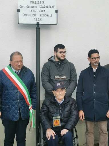 Il sindaco Corsaro, l'assessore Sabatino e Pasquale Fiorenzi