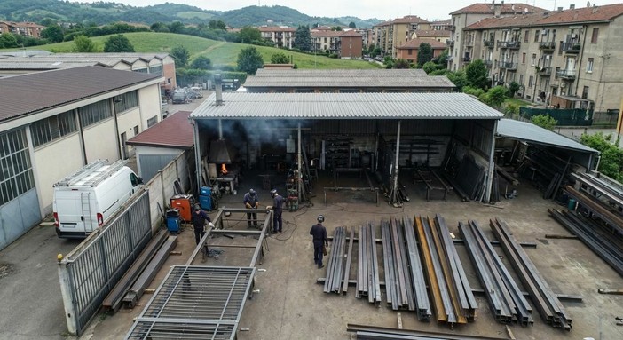 Chi chiamare se la serratura della porta è bloccata: Il fabbro della Carpenteria metallica