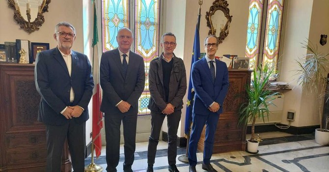 Da sinistra Claudio Orecchia, Giuseppe Manca, Pier Mario Falletti e il prefetto Lucio Parente