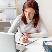 Il corso di perfezionamento CLIL eCampus: opportunità, vantaggi e prospettive per i docenti Il corso di perfezionamento CLIL eCampus: opportunità, vantaggi e prospettive per i docenti