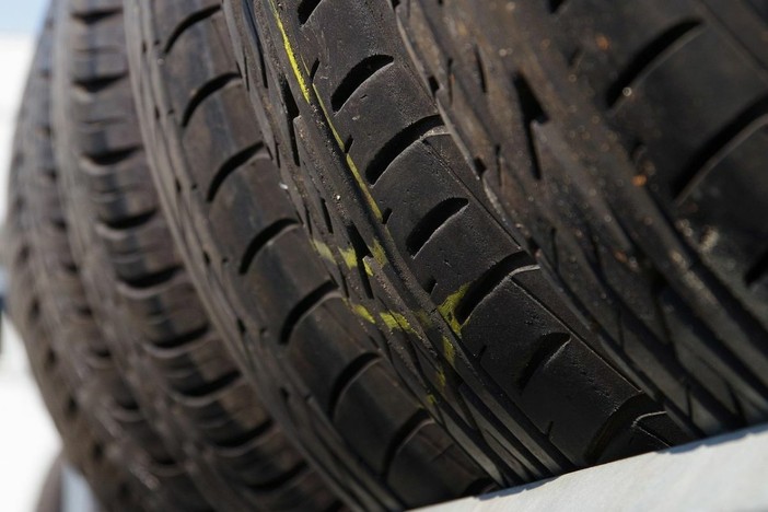 Quanti chilometri durano le gomme invernali? Guida completa a durata, usura e sostituzione