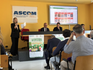 Anna Bussi, il presidente Santarella, il direttore Barasolo