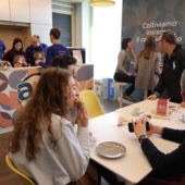 Novara, ecco Caffè AUTentico, il primo caffè aziendale gestito da ragazzi autistici Novara, ecco Caffè AUTentico, il primo caffè aziendale gestito da ragazzi autistici