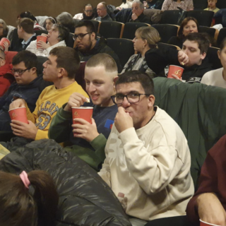 &quot;Il professore e il pinguino&quot; al cinema Italia con Liberi di Scegliere