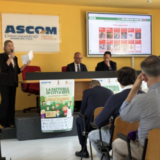 Anna Bussi, il presidente Santarella, il direttore Barasolo