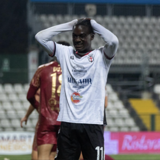 La dispoerazione di A. Sow dopo il gol sfiorato (f. DEVECCHI)