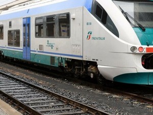 Cadavere trovato lungo la ferrovia tra Vercelli e Novara