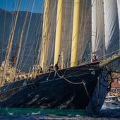 L'Eleganza del Passato Salpa Verso il Futuro a Imperia