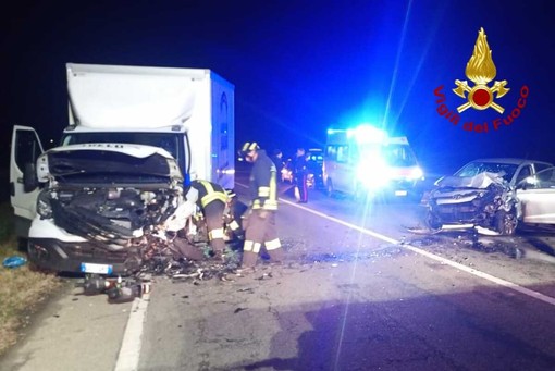 Frontale a Formigliana: coinvolti un'auto e un camion