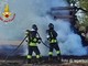 A fuoco un mezzo agricolo