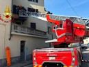 Bloccato in casa,  per i soccorsi serve l'autoscala