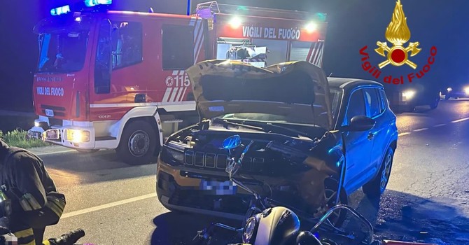 Centauro ferito nello scontro con un'auto Centauro ferito nello scontro con un'auto