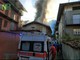 Andorno: appartamento in fiamme; uomo intossicato, donna si lancia da tre metri