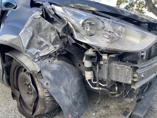 Sostegno, auto distrutta dopo l'incidente: indenne la donna alla guida